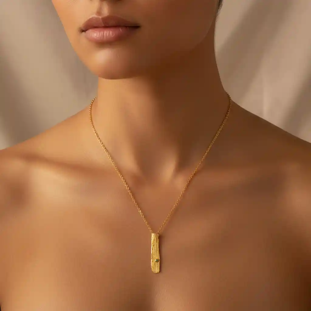 Collar Corteza Palma Esmeralda