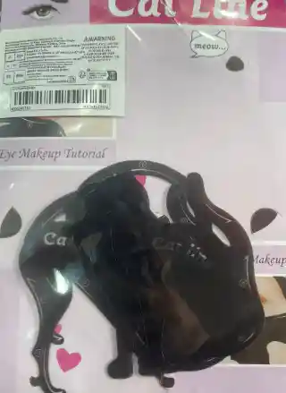 Plantilla De Maquillaje “cat Line” – Guía Para Delineado De Ojos Tipo Cat Eye