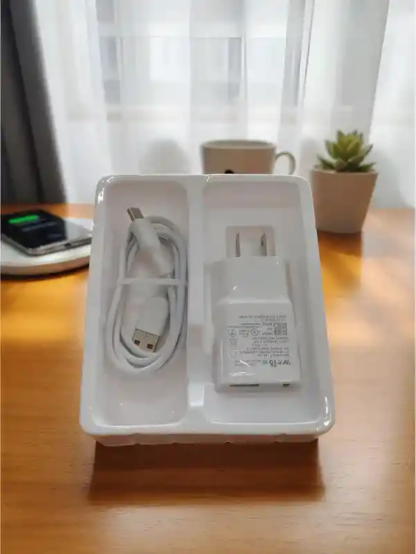 Cargador Weibo Completo Adaptador Usb Y Cable Tipo C Blanco