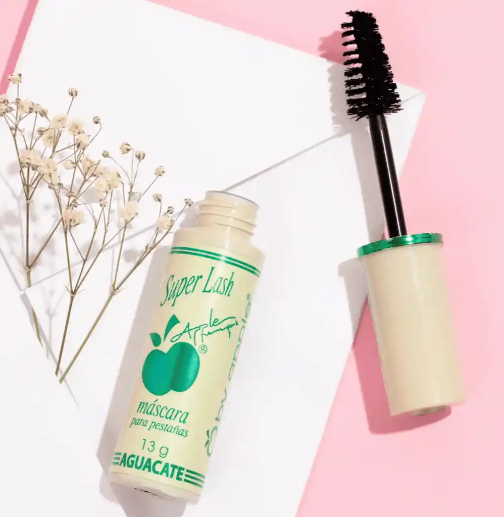 By Apple Pestañina Pino Aguacate