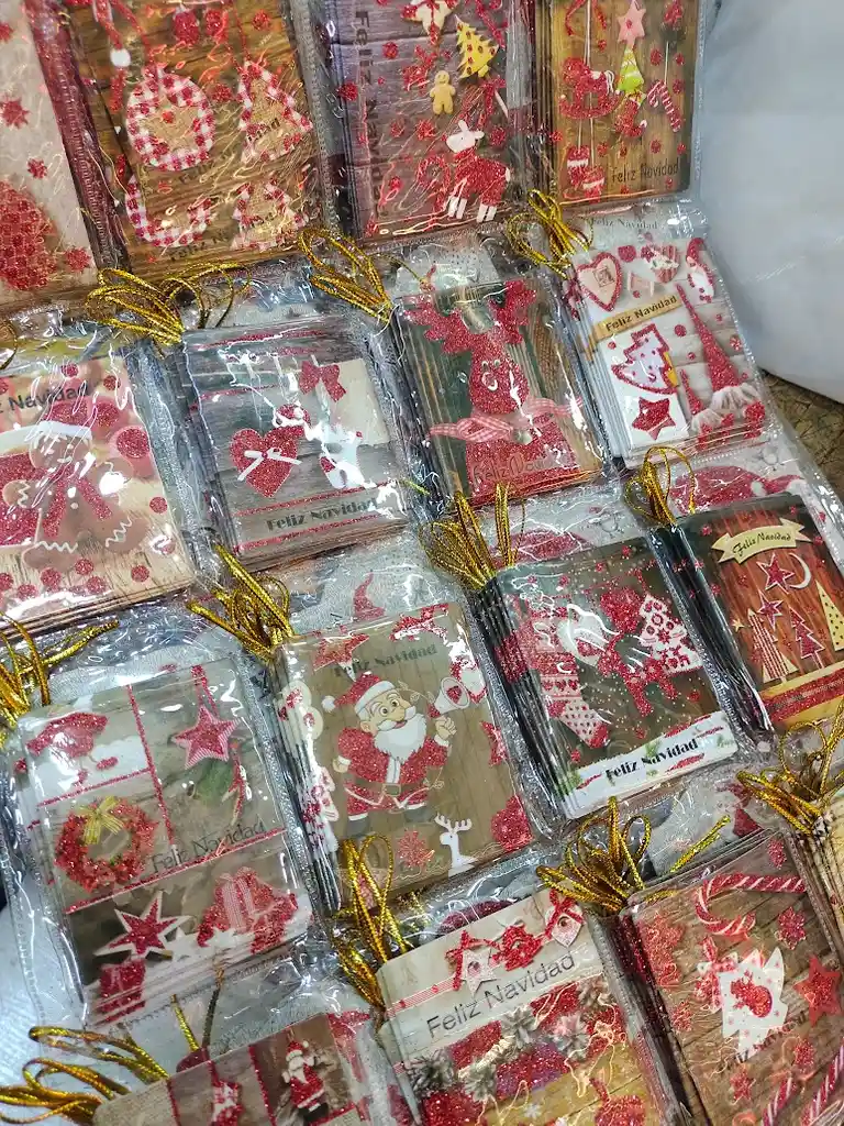 15 Tarjetas De-para Navideñas Variadas