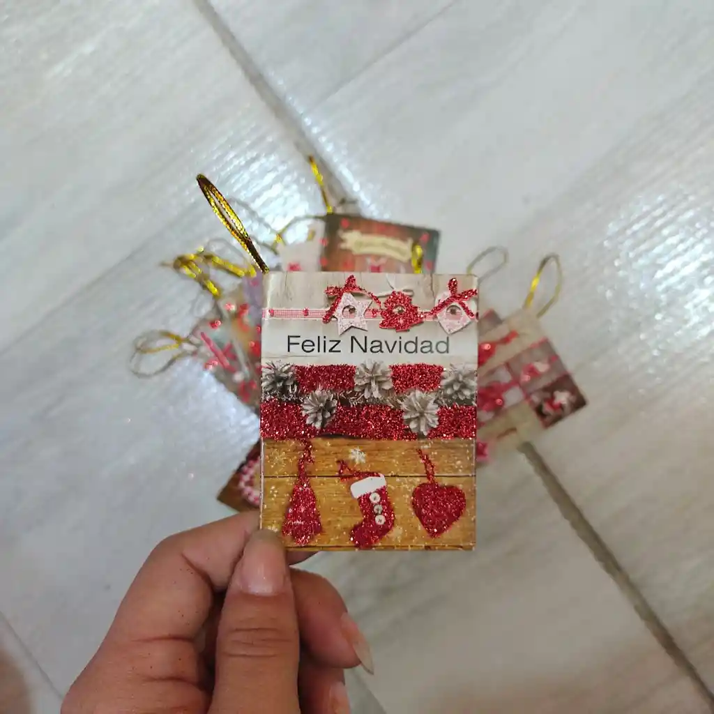 15 Tarjetas De-para Navideñas Variadas