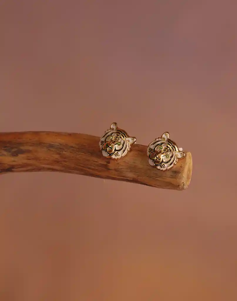 Entrelazos Aretes Felino