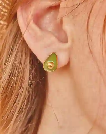 Entrelazos Aretes Aguacate