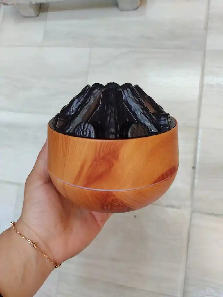 Humidificador Estilo Leña Con Luces Aromatizador