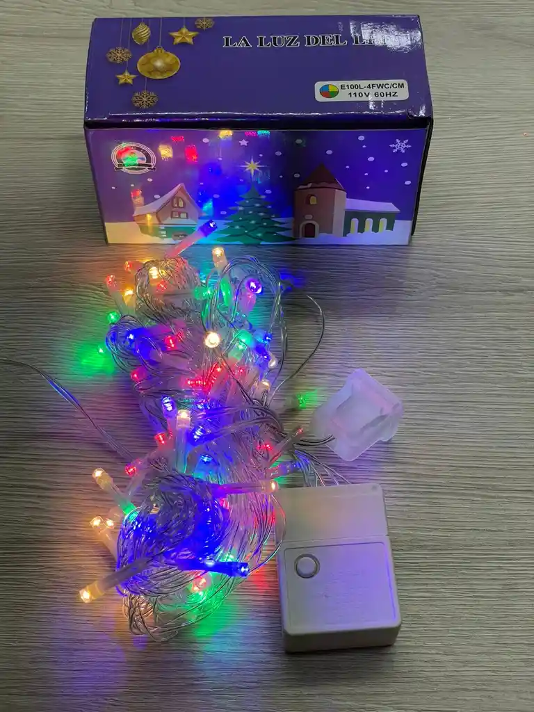 Luces De Navidad X 100 Bombillos Cable Blanco Luz De Colores Con Continuacion 7 Metros Aproximadamente Luces Navideñas Luces Para Navidad Luces De Navidad Luz De Navidad Decoracion Navideña