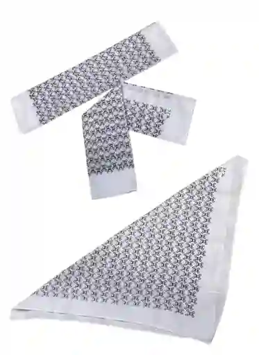 Pañoleta Blanca Con Calaveras Negras 46x49 Halloween Disfraz