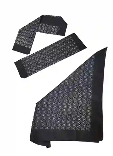 Pañoleta Negra Con Calaveras Blancas 49x48 Halloween Disfraz