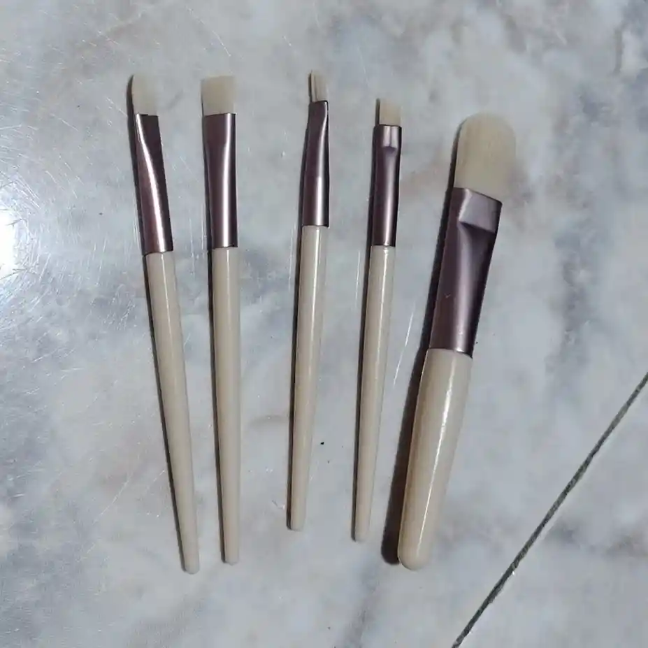 Brochas De Maquillaje Mini Beige Kit 5 Brochas