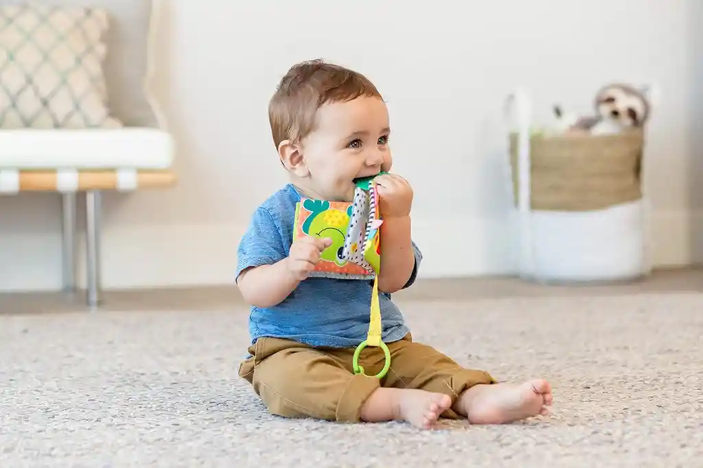 Libro Para Bebe En Tela Mordedor Texturas Y Figuras Animales