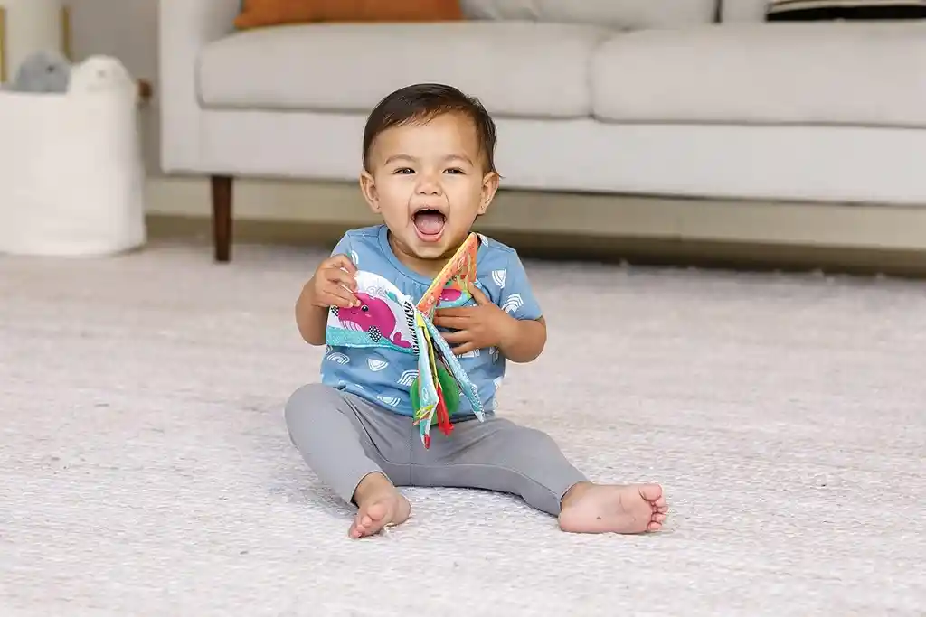 Libro Para Bebe En Tela Mordedor Texturas Y Figuras Animales
