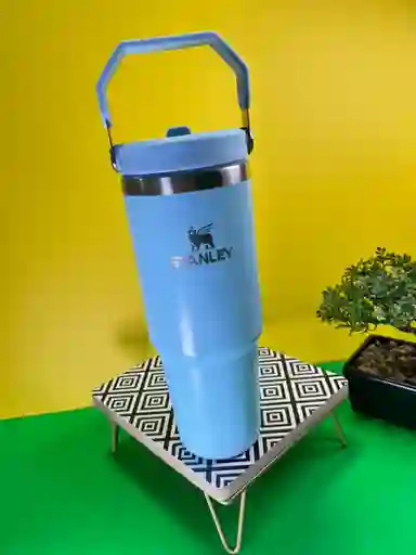 Termo Stanley 30 Onzas / 1.1 Contra Marcado