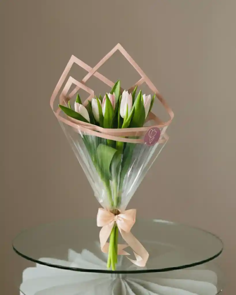 Bouquet De 5 Tulipanes Rosados
