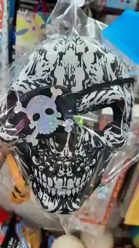 Máscara De Calavera Pirata Halloween
