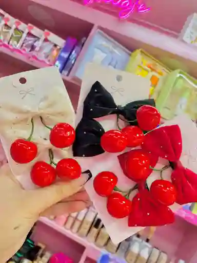 🎀 Moñitos Cereza Glam 🎀