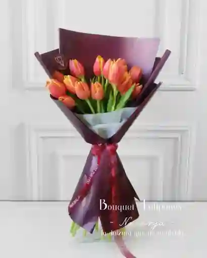 Bouquet De 10 Tulipanes Naranjas