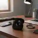 Audifonos Inalambricos Pequeños Negros Con Pantalla De Bateria Led