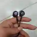 Audifonos Con Cable Akg Samsung Entrada 3.5 Color Negro Gris