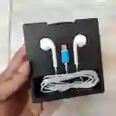 Audifonos Blancos Con Cable Manos Libres Conector Lightning Entrada Iphone