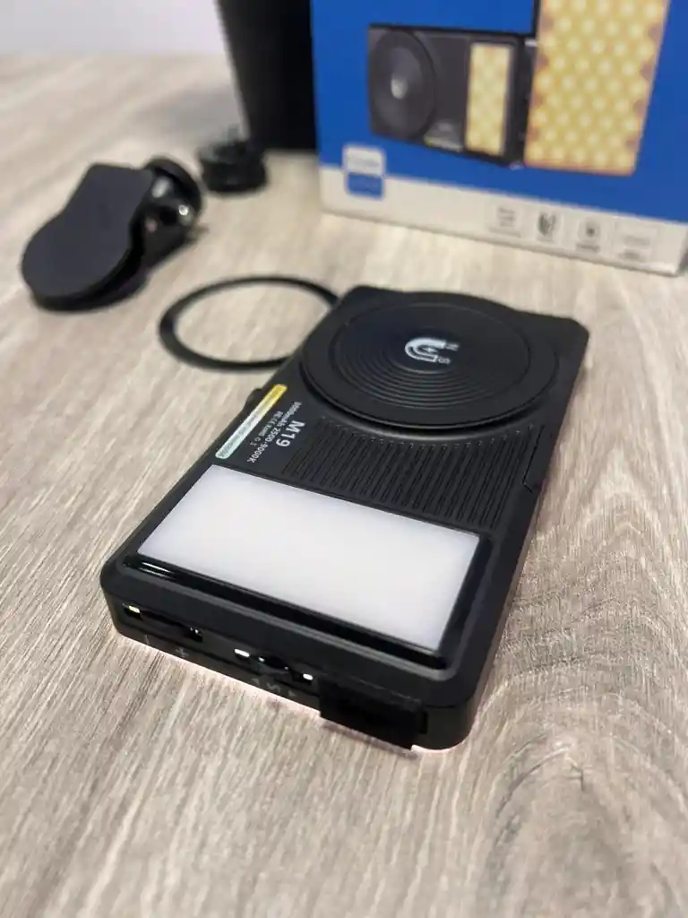 Luz De Video Portátil Led M19 (para Cámara/celular) Magnetica