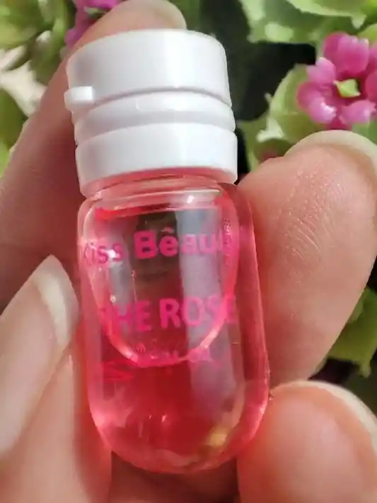 Suero Hidratante De Rosas En Cápsula Kiss Beauty