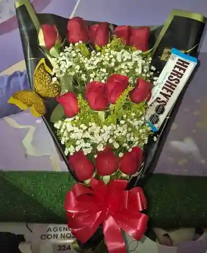 Docena De Rosas Tradicional Con Hersheys