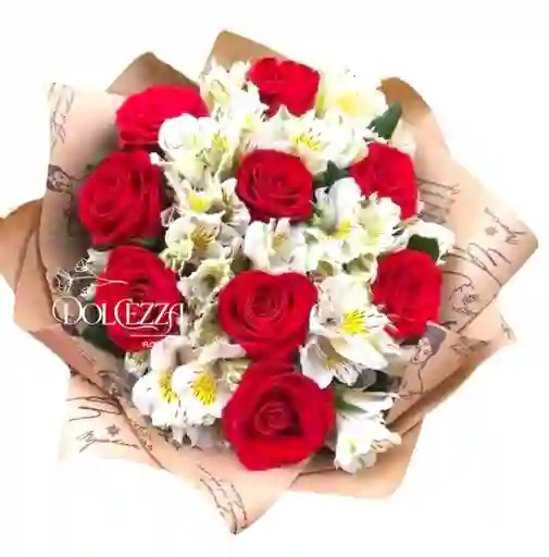 Flores Rosas Rojas Y Astromelia Blanca