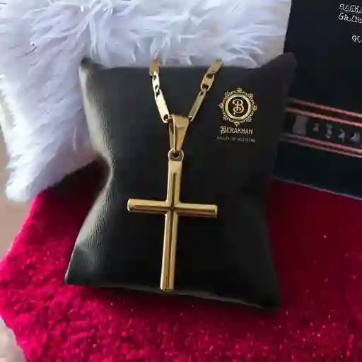 Collar Cruz De Amor