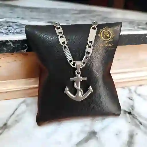 Collar Firmeza En La Tormenta