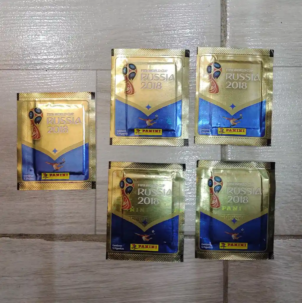 5 Sobres De Laminas Para El Album Fifa Copa Mundial Rusia 2018 Panini