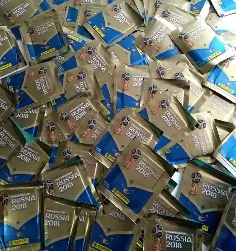 5 Sobres De Laminas Para El Album Fifa Copa Mundial Rusia 2018 Panini
