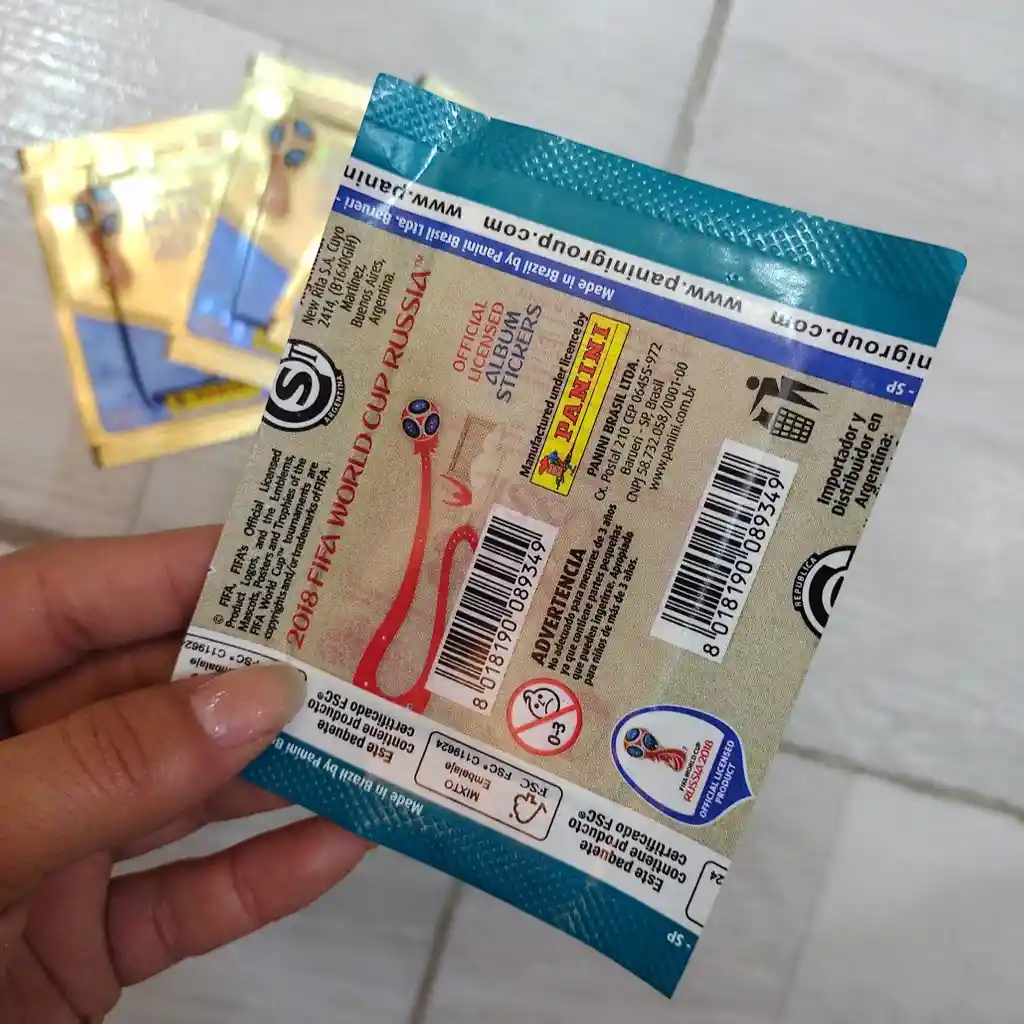 5 Sobres De Laminas Para El Album Fifa Copa Mundial Rusia 2018 Panini