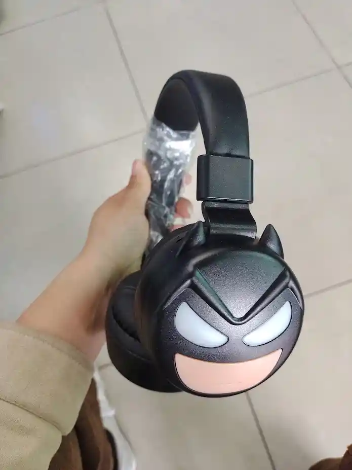 Audifonos Inalambricos Diadema Negra Batman