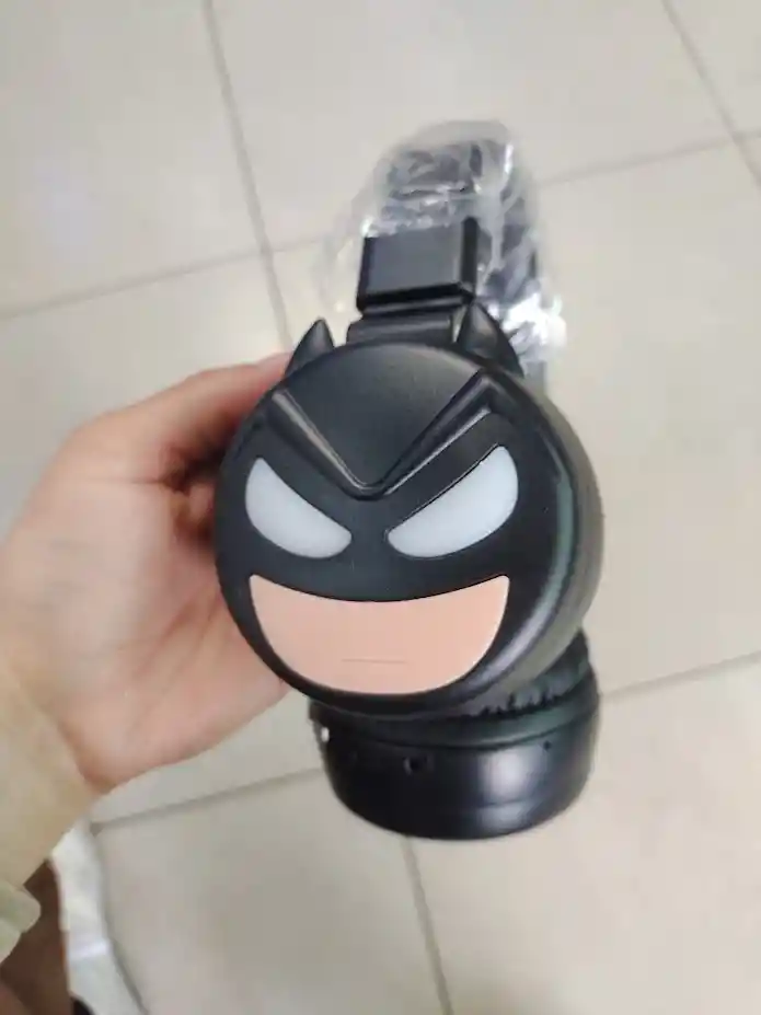 Audifonos Inalambricos Diadema Negra Batman