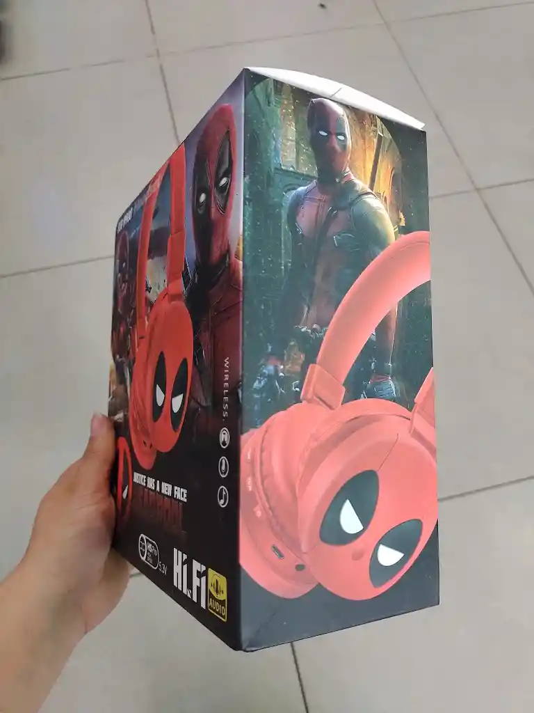 Audifonos Inalambricos Diadema Roja Deadpool