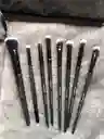 Kit De 8 Brochas De Maquillaje Negras + Estuche Negro