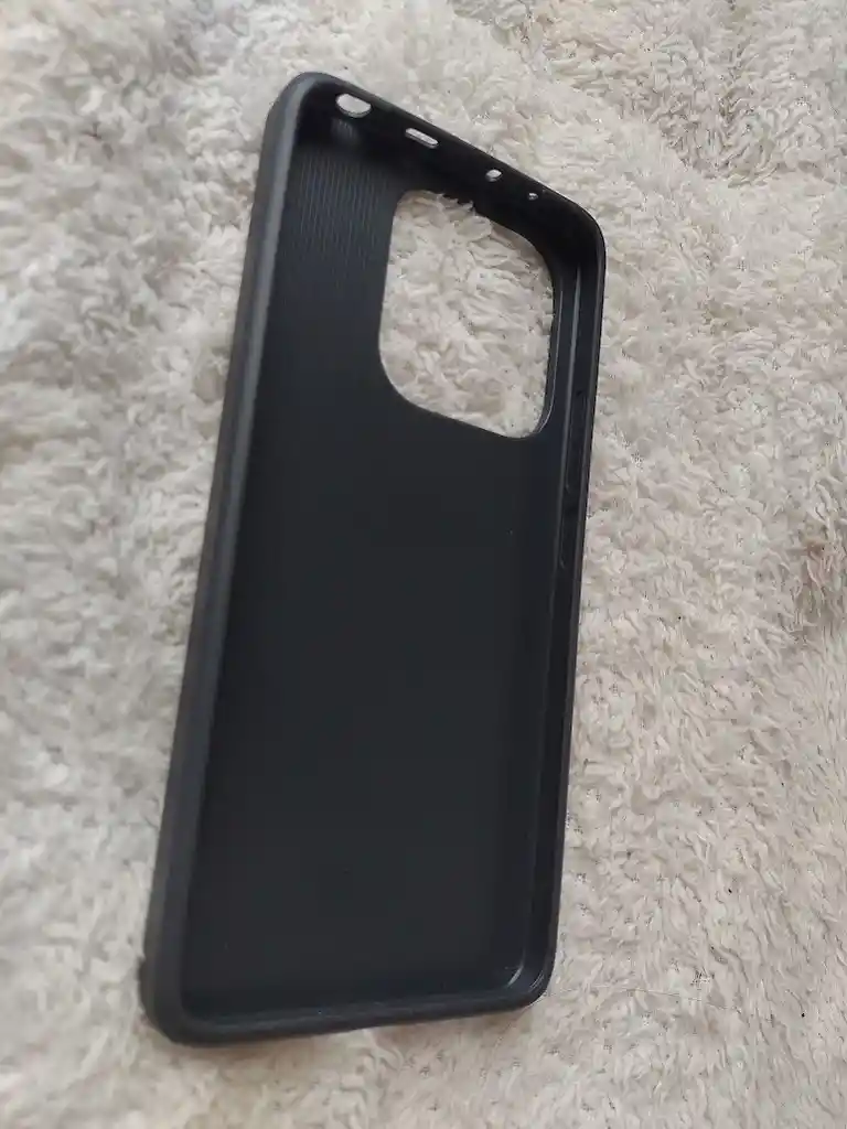 Forro Negro Para Celular Xiaomi Redmi Note 14 4g