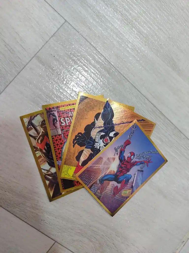5 Láminas Stickers De Spiderman Variadas Panini Borde Dorado