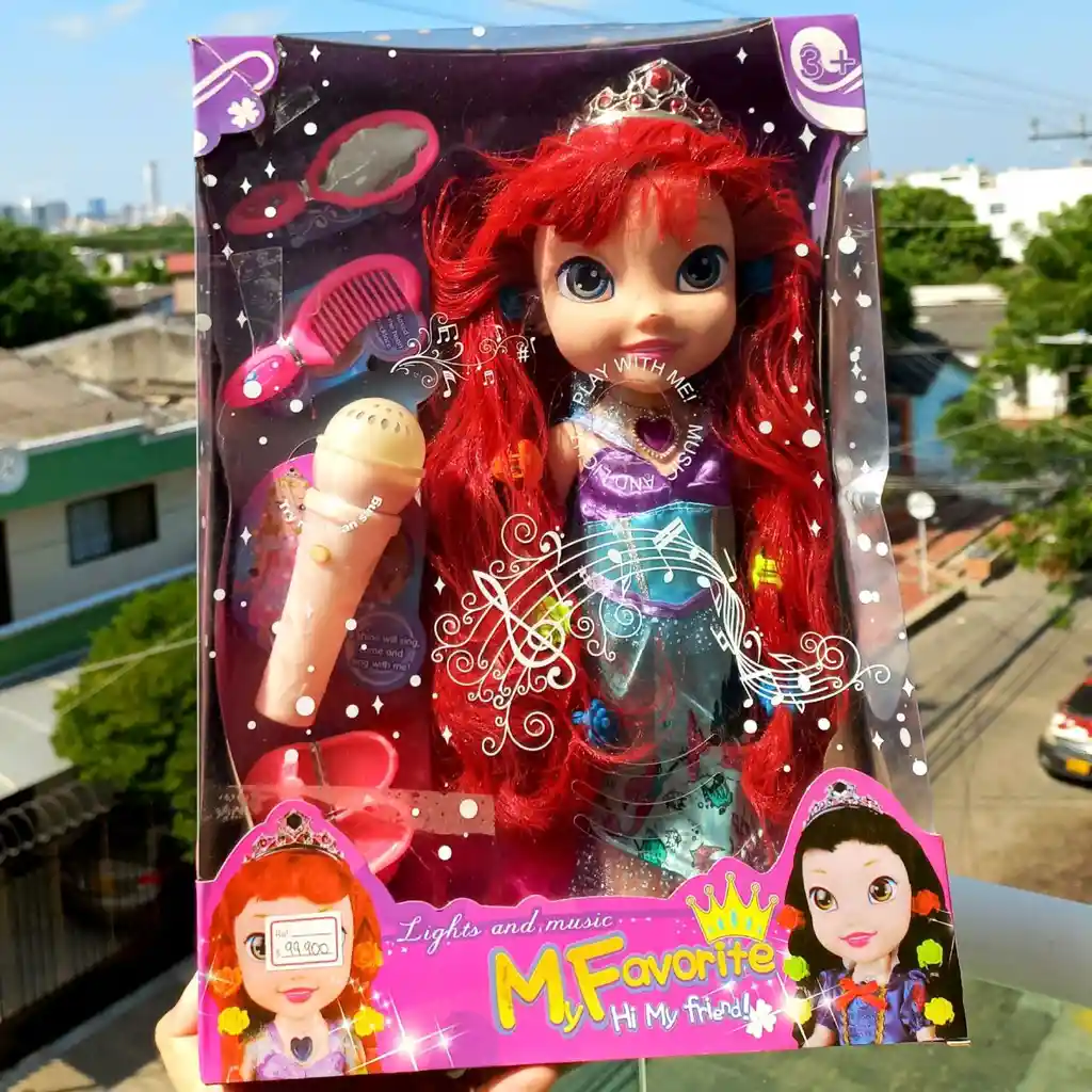 Muñeca Ariel Con Luz Y Sonido En El Cabello Y En El Microfono