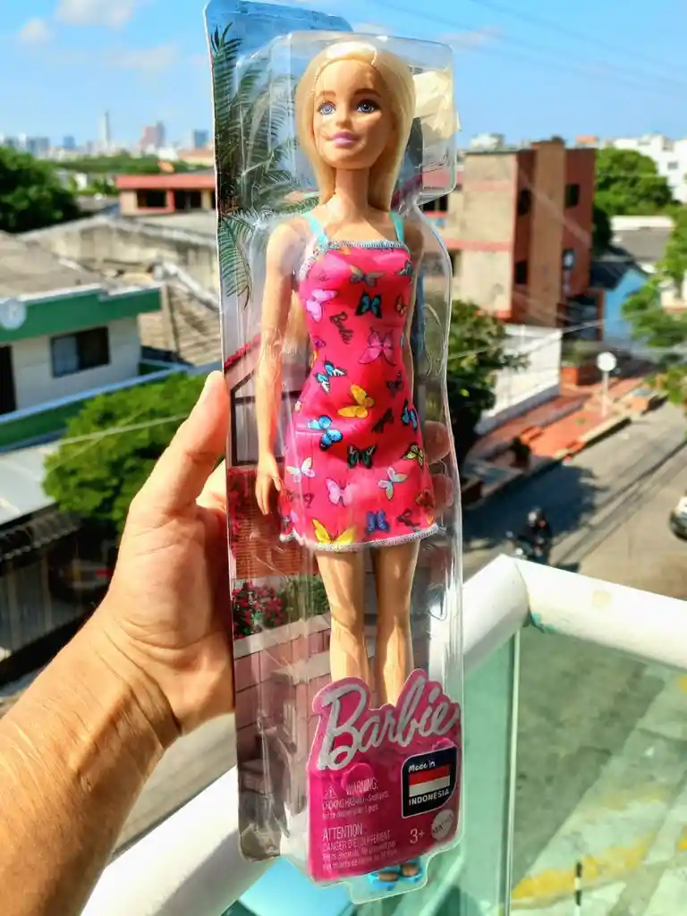 Barbie Básica Vestido Original De Mattel