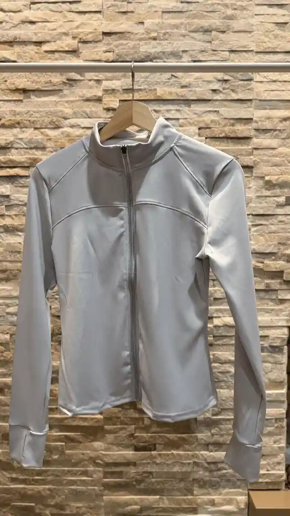 Chaqueta Deportiva Lulu Gris Talla S