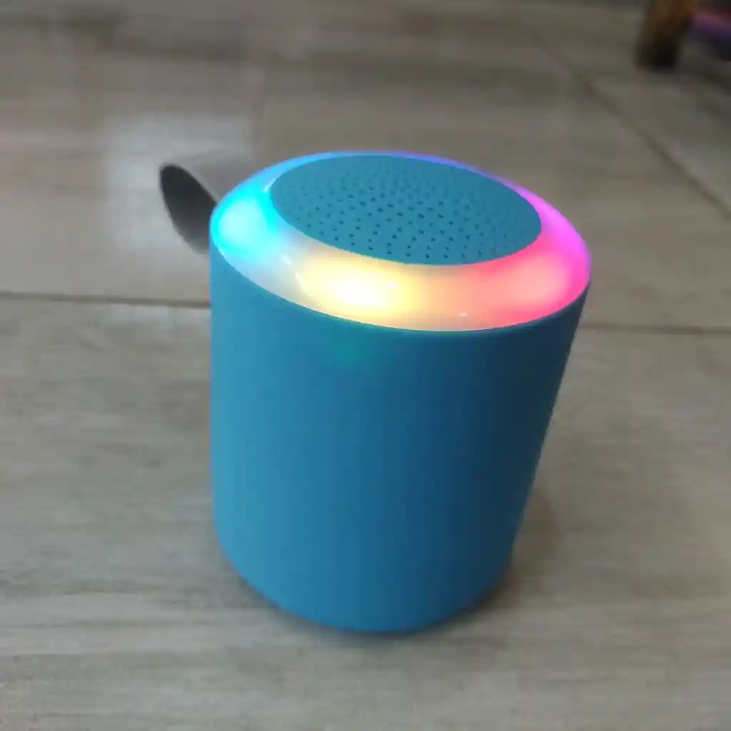 Mini Parlante Inalambrico Azul Claro Portable Greatnice