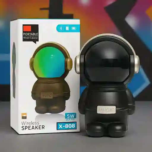 Parlante Bluetooth Astronauta X-808 Inalámbrico (negro)