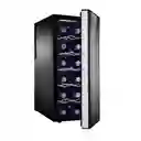 Vinera Electrolux 25x62x59cm Negro 33 Lt 120 W Eww123xslb