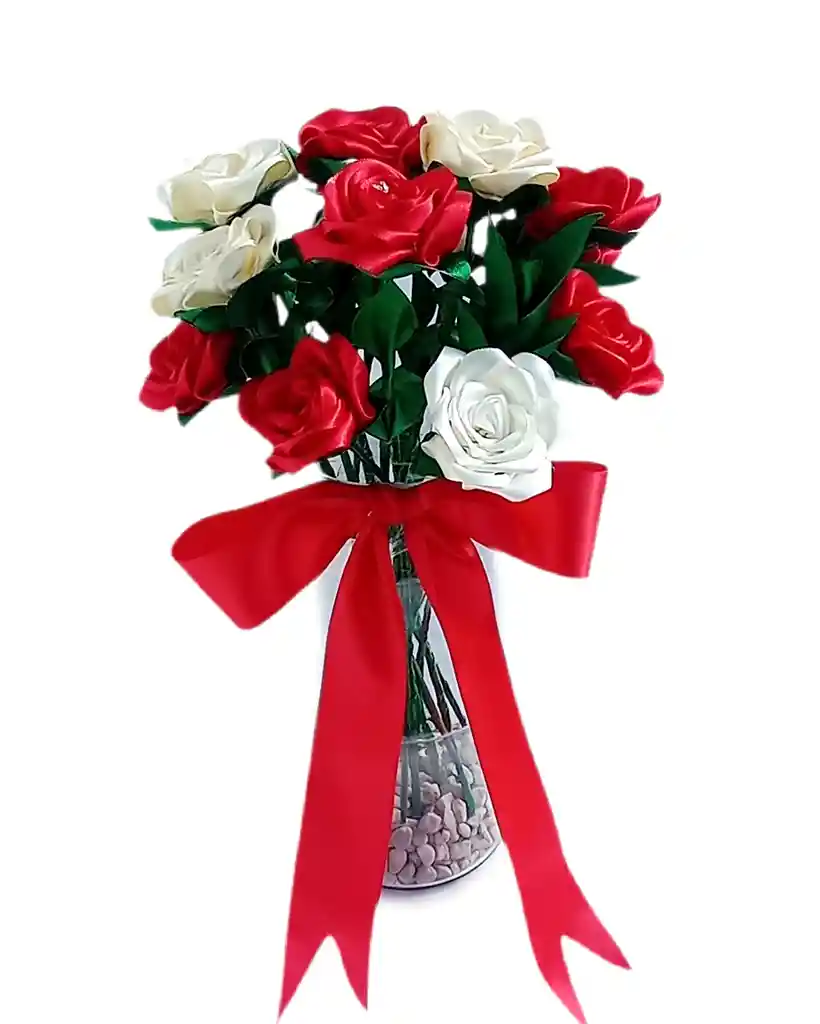 Rosas Ramo En Florero