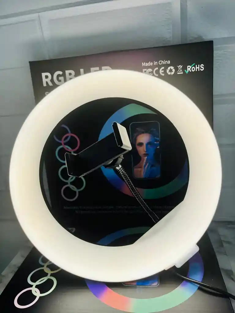 Aro De Luz 26cm Rgb Con Tripode
