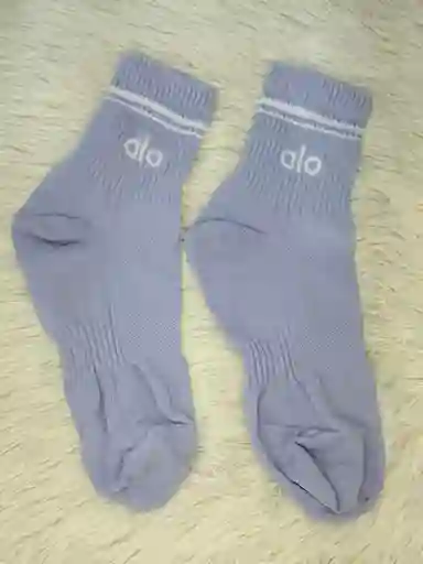 Medias Alo 3/4 / Comodidad Y Moda