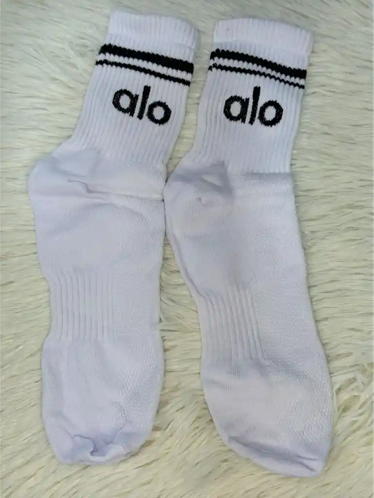 Medias Alo 3/4 Blancas / Comodidad Y Moda