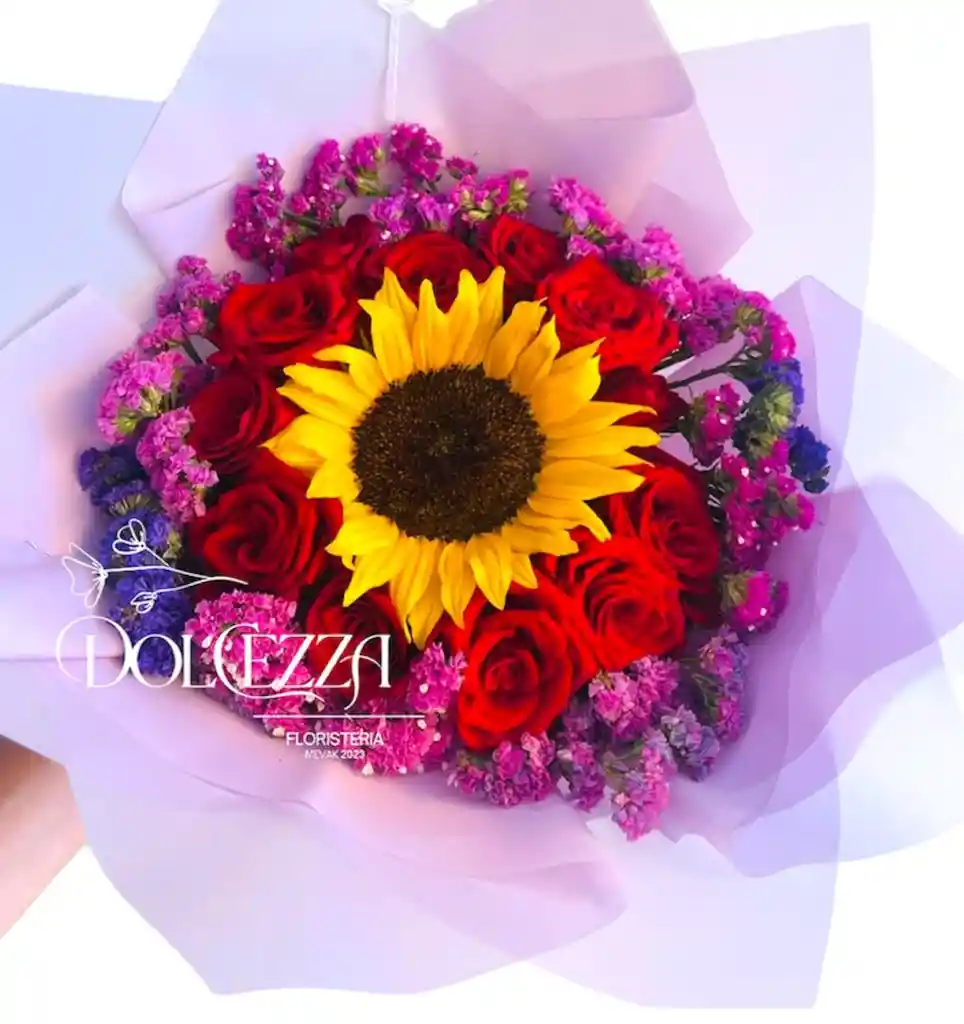 Flores Girasol Y Flores Moradas
