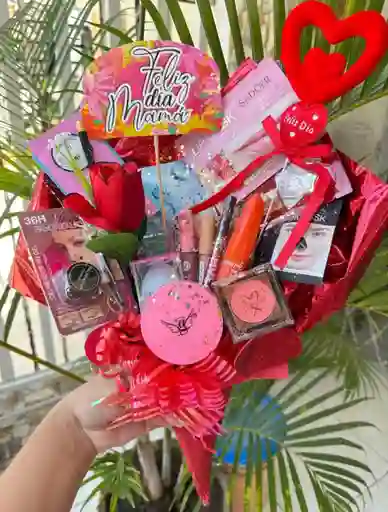 Hermoso Ramo De Maquillaje